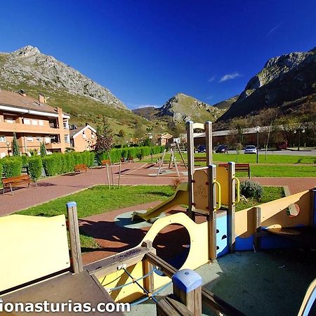Angliru 1 Suite Santa Eulalia de Morcin エクステリア 写真